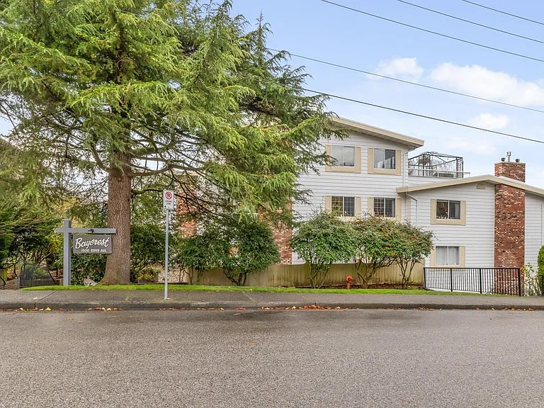 15010 Roper Ave #302 — Photo 25
