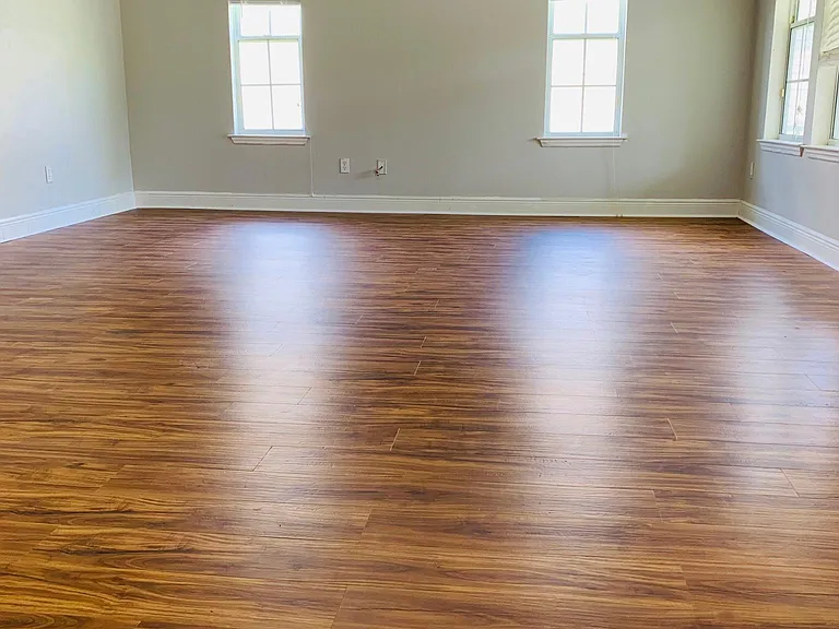 3604 Clear Creek Dr — Photo 4