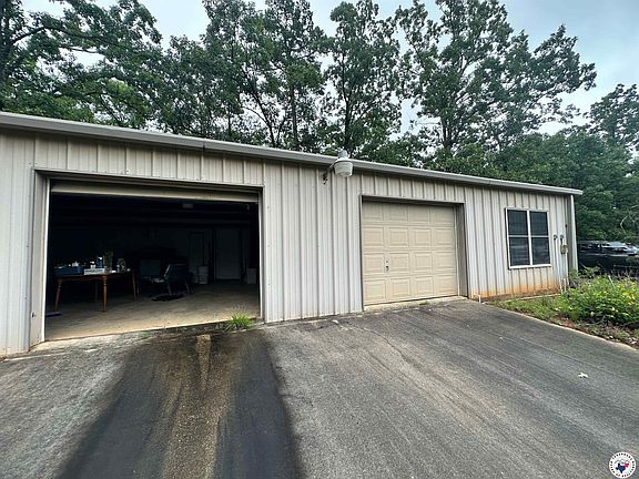 4th image of 2100 Miller County 295 Rd #295