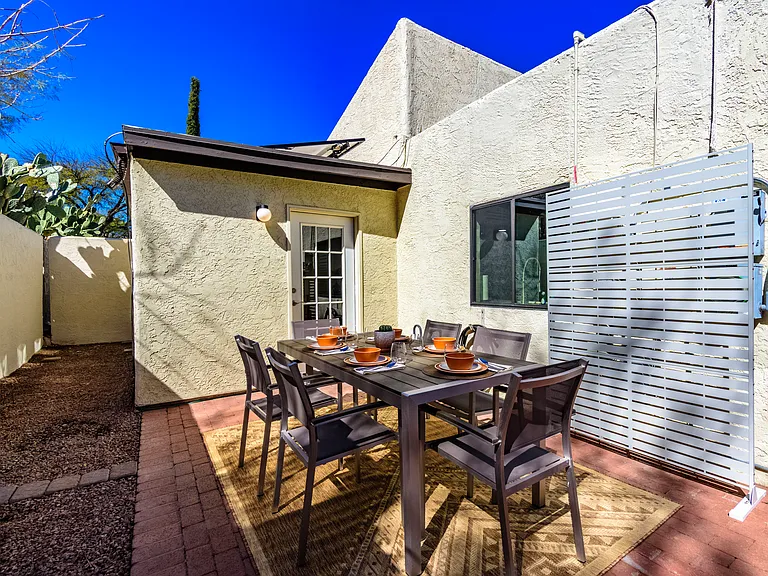 7230 E Onda Cir — Photo 31