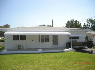 309 SW 66th Ave, Pembroke Pines, FL 33023