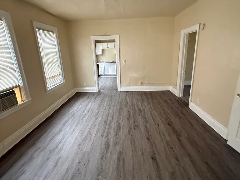 318 Gibson St #2 — Photo 5