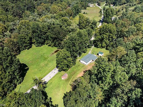 2nd image of 1312 Russett Rd