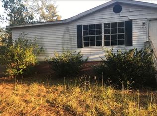 1233 Meadowfield Rd, Gaston, SC 29073