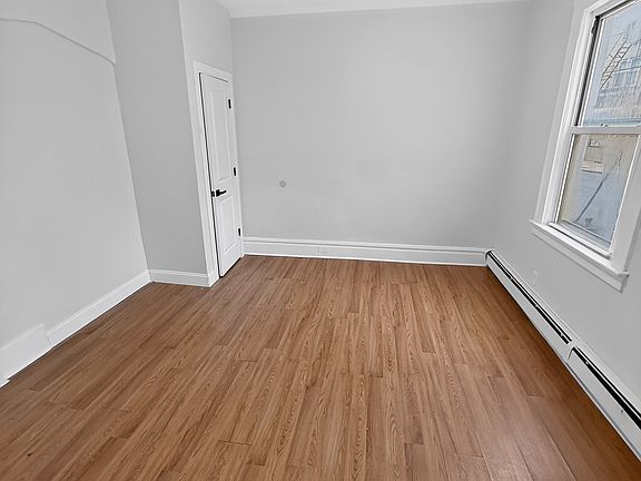 4th image of 539 Scotland Rd #A