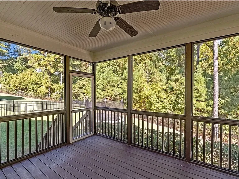 138 Valley Brook Ln — Photo 16