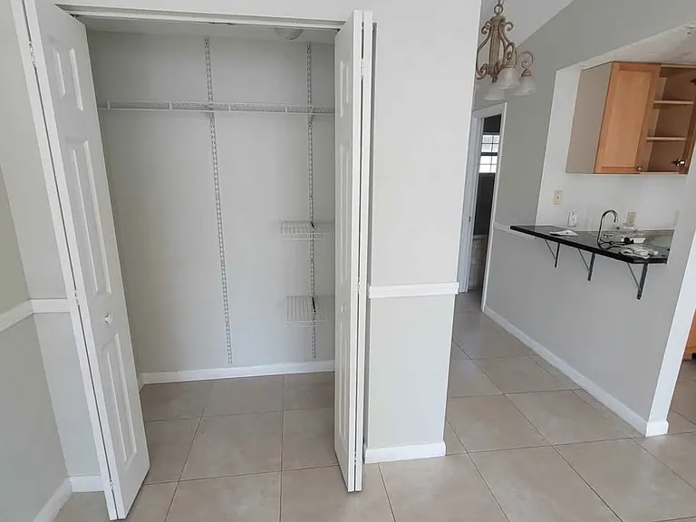 10202 Cutten Green Ct — Photo 4