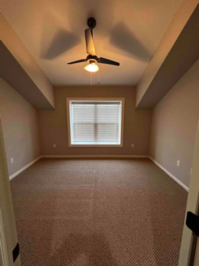 970 Ridge Avenue — Photo 4