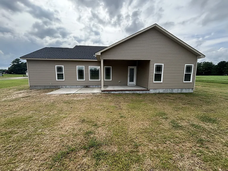 200 Budd Godwin Ln — Photo 18