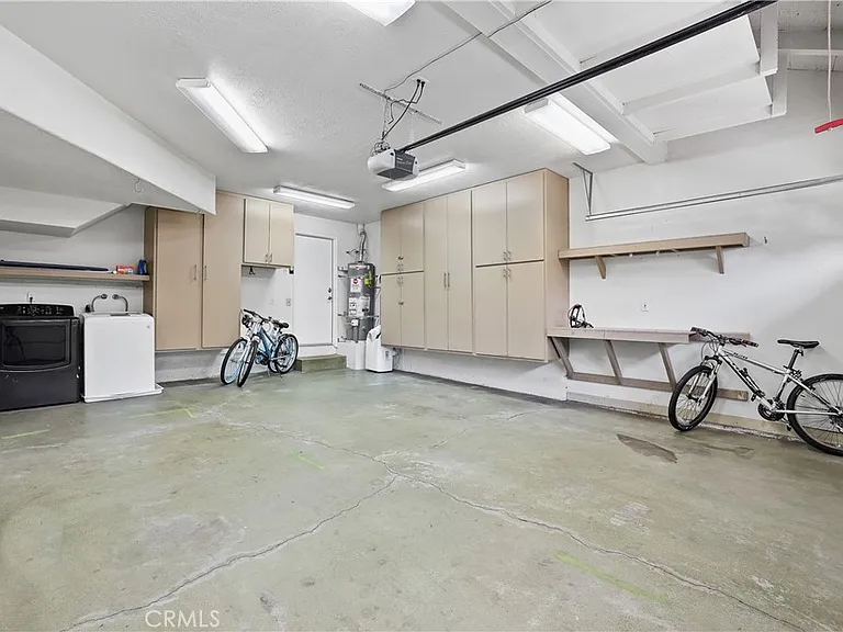 20981 Coastview Ln — Photo 38