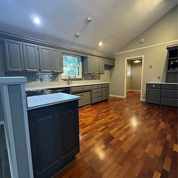 47 Dalton Dr — Photo 5