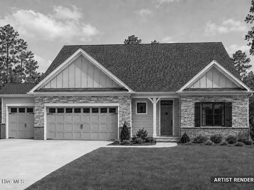 1st image of 132 Woodland Circle