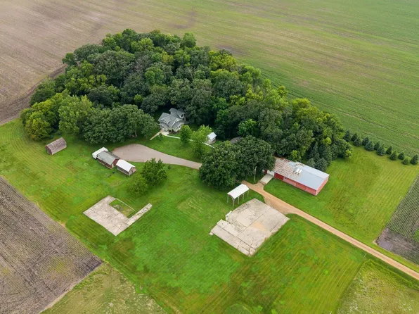 8363 County Road 2 Rd, Glencoe, MN 55336