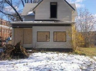 985 25th St, Des Moines, IA 50312