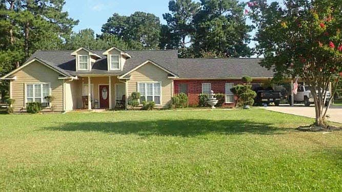 1st image of 220 County Road 2234 #1