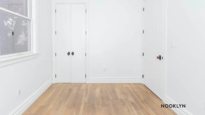 Rented by Nooklyn NYC LLC | media 40