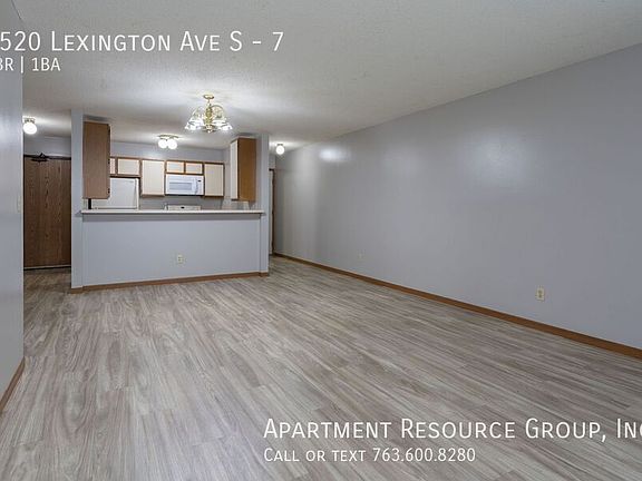 3rd image of 3520 Lexington Ave APT 7