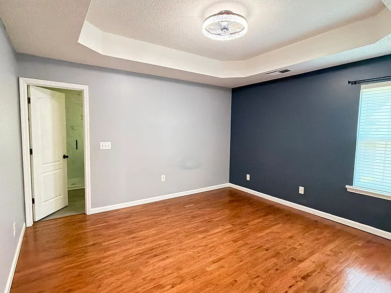 2400 Hampton Estates Dr SW #A — Photo 10