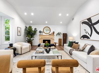 10588 Lindbrook Dr, Los Angeles, CA 90024
