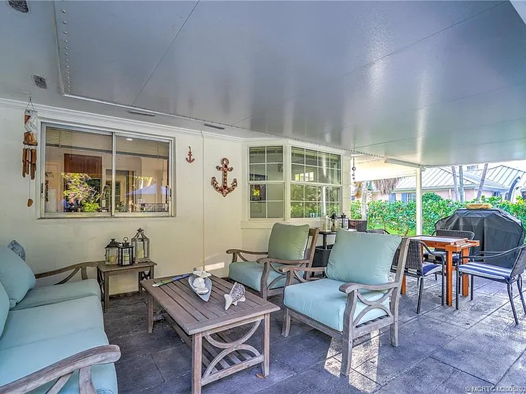 1446 Wyn Cove Dr — Photo 52