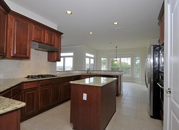 Maple Cabinets & Granite Counters in the kitchen