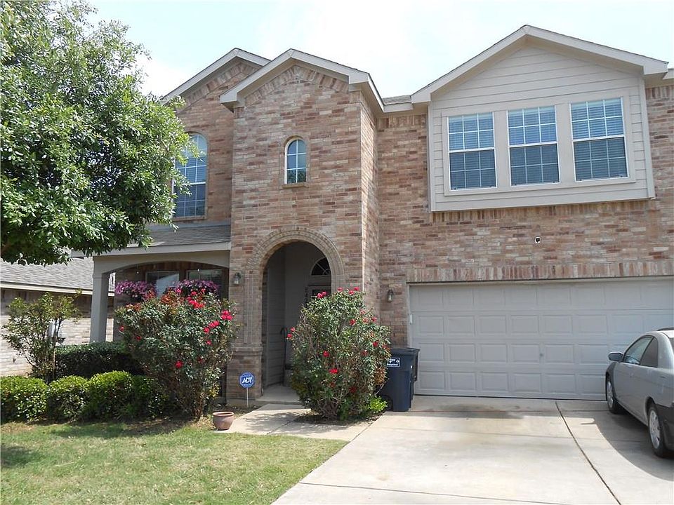 1st image of 8421 Whispering Willow Ln