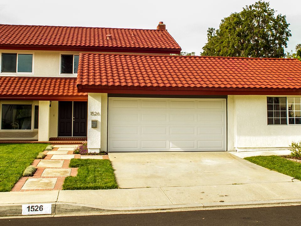 1st image of 1526 W Toscanini Dr