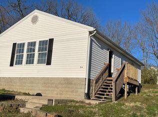 314 N 6th St, Danville, KY 40422