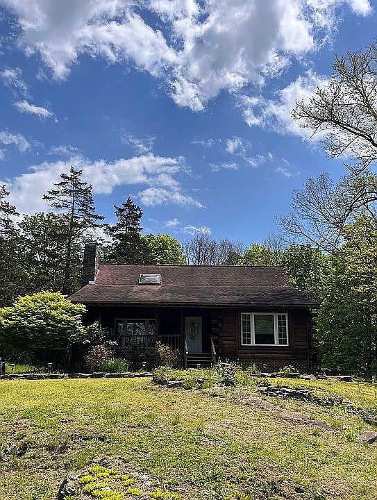 1st image of 132 Green Lake Rd