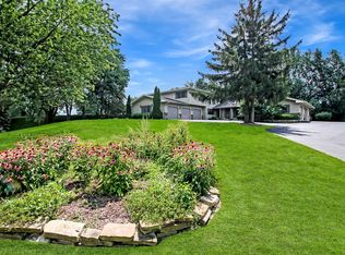 1 Overbrook Rd, South Barrington, IL 60010