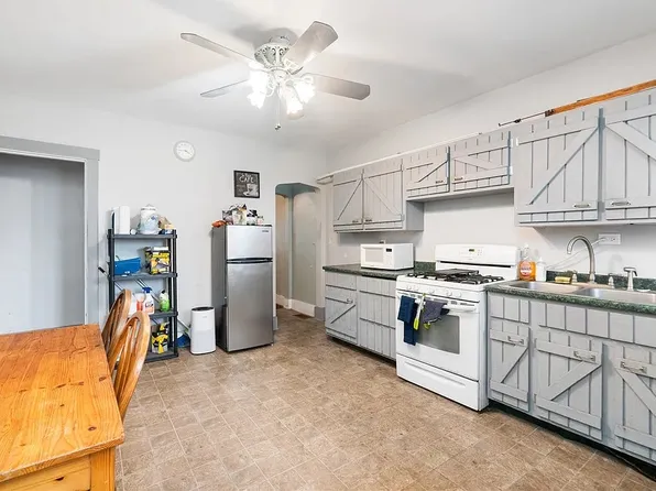 432 Antisbury St, Braddock, PA 15104
