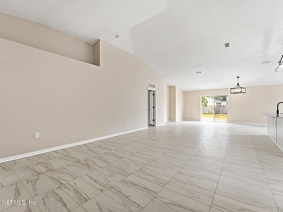 5th image of 3005 SUNSET RIDGE Drive