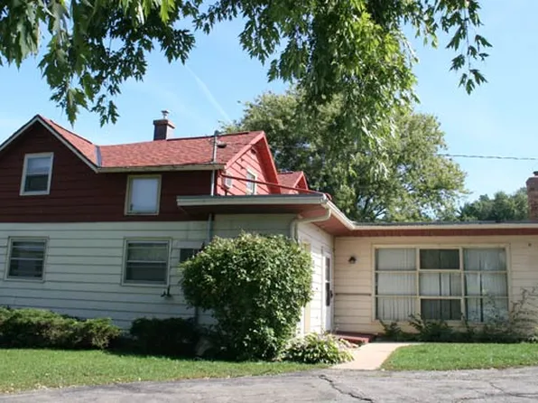 4917 E Clayton Rd, Fitchburg, WI 53711