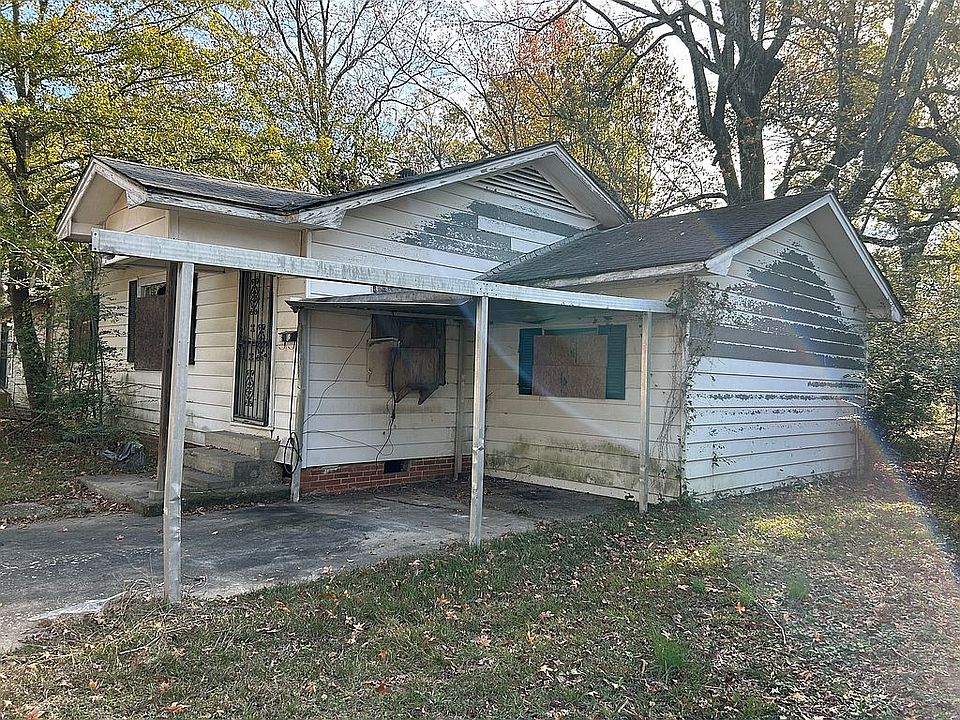 1st image of 1604 W 29th Ave