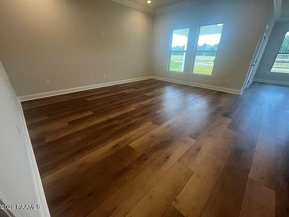 3rd image of 311 Payton Woods Ln