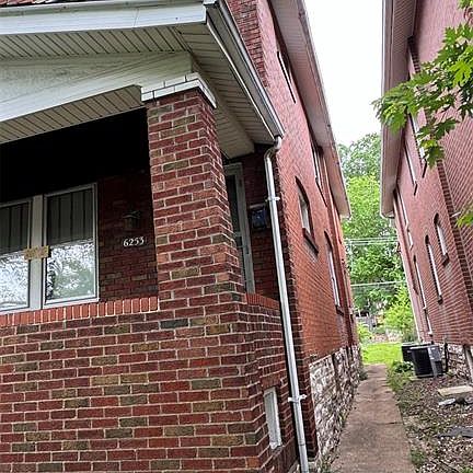 3rd image of 6253 Magnolia Ave