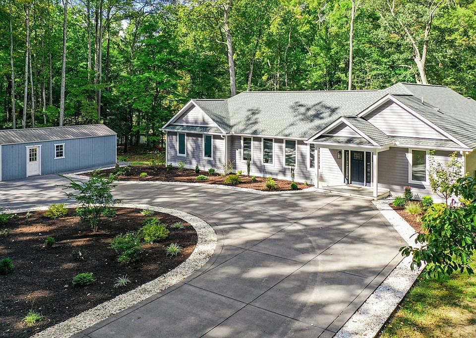 1st image of 878 Forest Green Rd