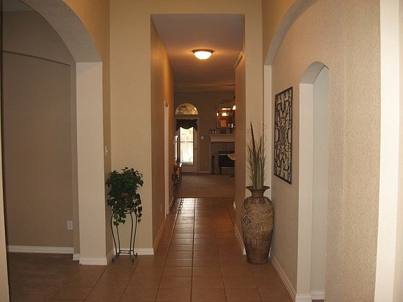 2nd image of 140 Kristen Ct