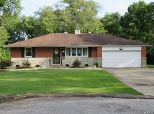 3517 Hoover Ct, Alton, IL 62002