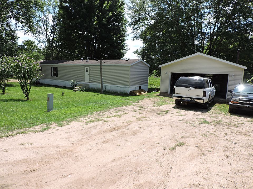 2nd image of 26088 Randall Rd