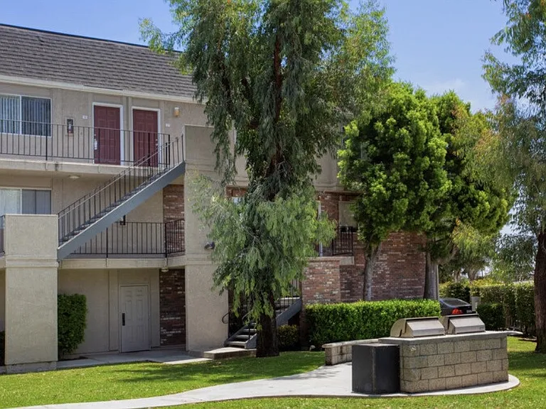 6336 Orange Ave — Photo 3