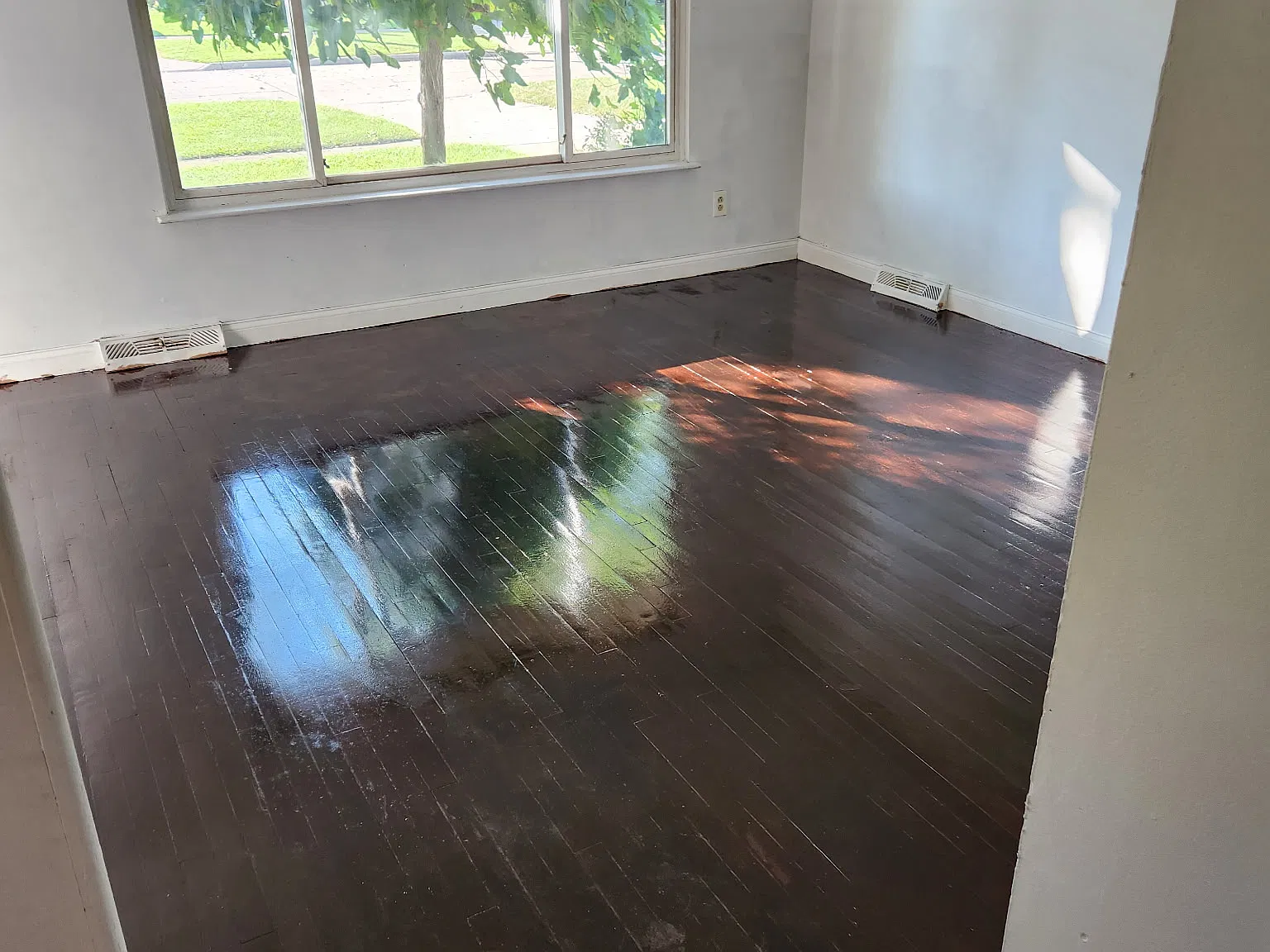 3 bed, 1013 sqft, $1,695 — Photo 4