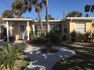 304 McKinley Ave, Cocoa Beach, FL 32931