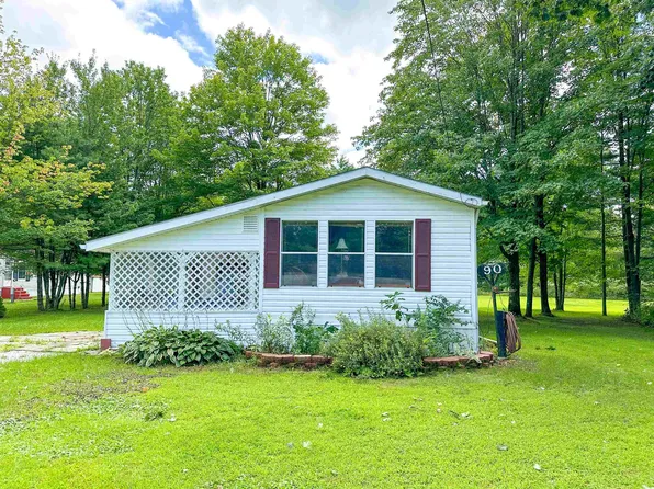 90 Pine Haven Road, Highgate, VT 05459