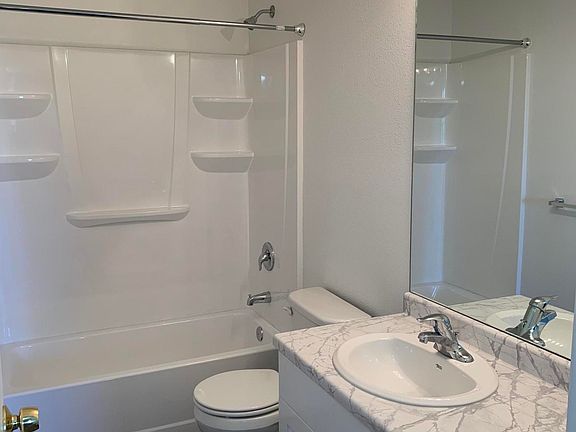 5th image of 341 Valle Bonita Dr