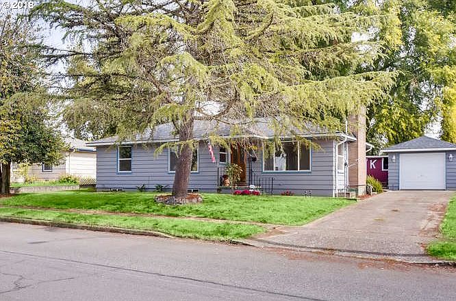 1st image of 6215 NE Bonner Dr