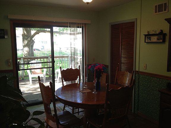 Dinning room w/ view