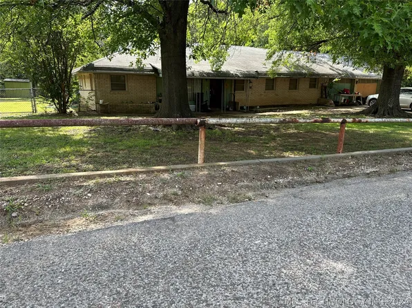 243 Orchard St, Lone Grove, OK 73443