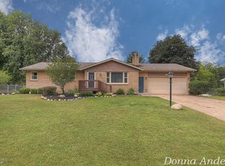 6515 Nugget Ave NE, Belmont, MI 49306