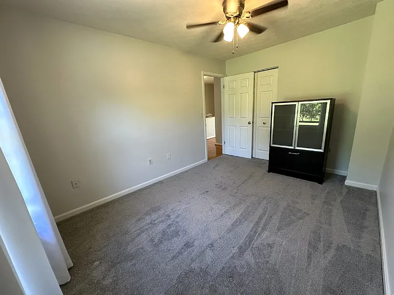 850 Medinah Cir — Photo 8
